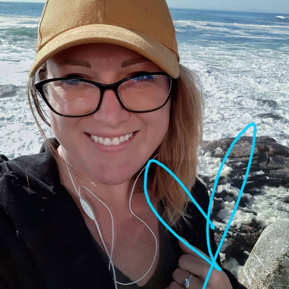 Meet your Posher, Samantha - Picture 1 of 1